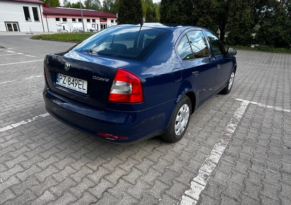 Skoda Octavia cena 22500 przebieg: 191400, rok produkcji 2012 z Słomniki małe 326